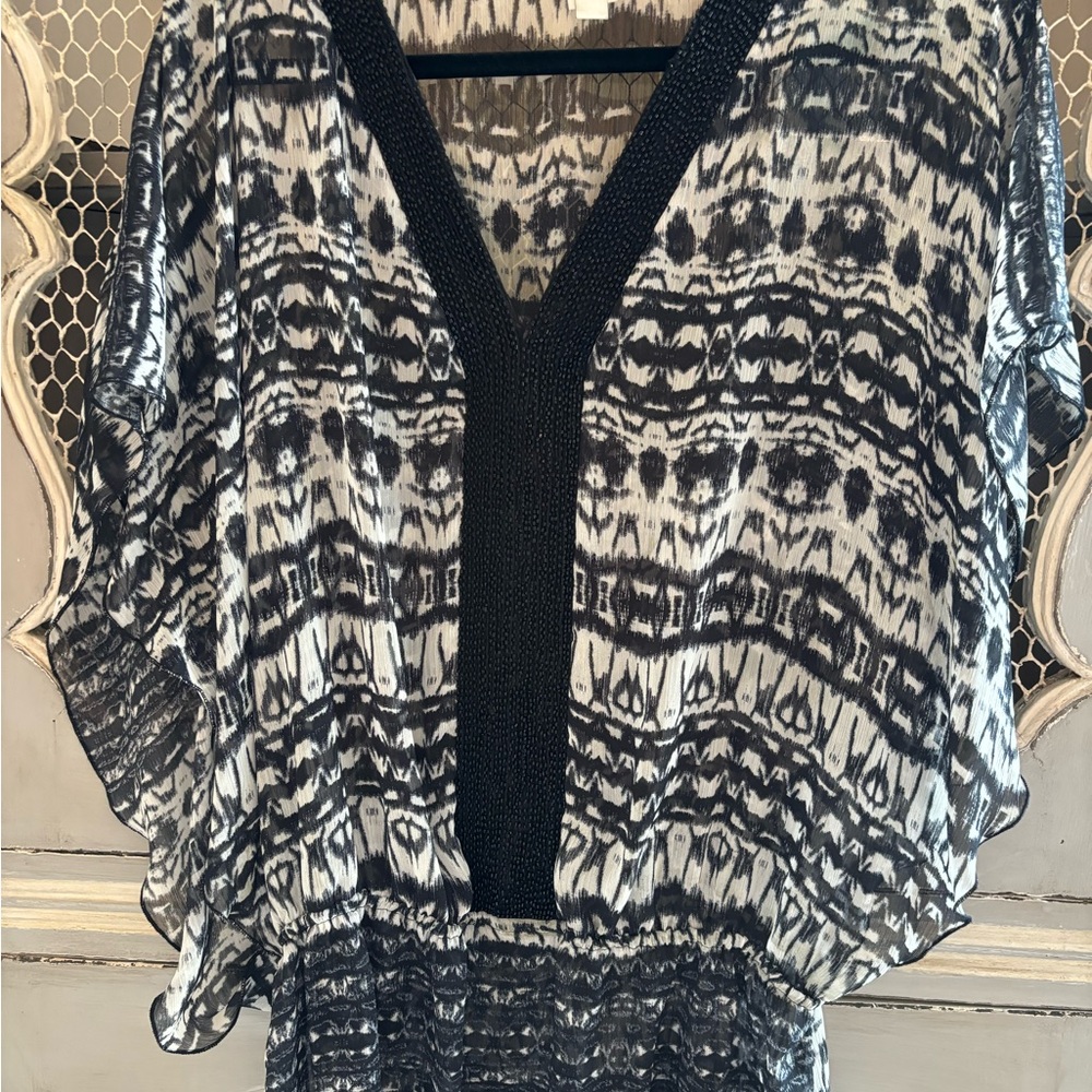 BADGLEY MISCHKA beach coverup